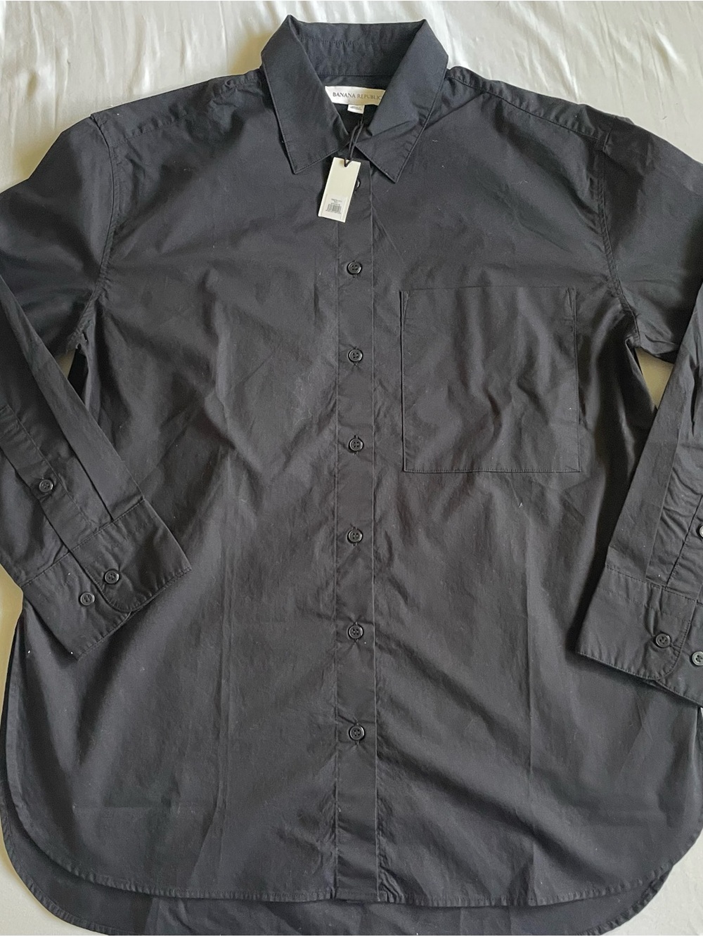 Banana Republic Men’s Black Long-Sleeve Button Shirt
